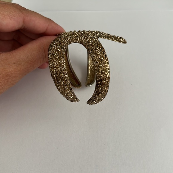 Gold Toned Starfish Cuff Bracelet - Picture 3 of 6
